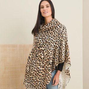 NWT Chicos Knit Cheetah Poncho